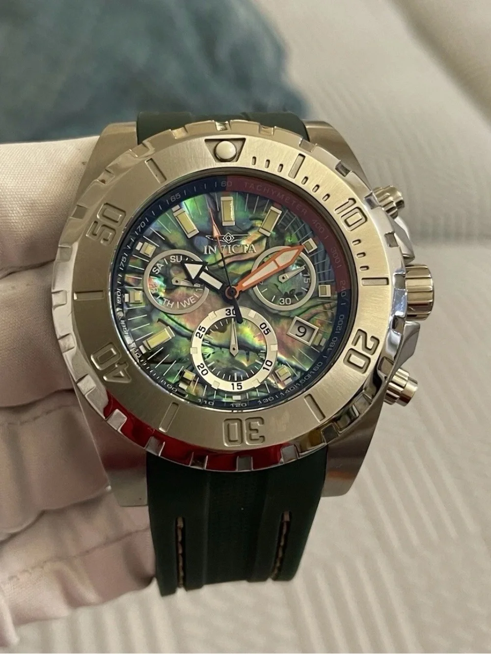 Invicta Pro Diver 25096 Limited Edition 52mm Men's Chronograph Watch Green